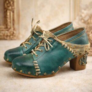 Vintage Handmade Green Leather Lace Up Pumps Size 10 Steampunk Cottagecore Heels